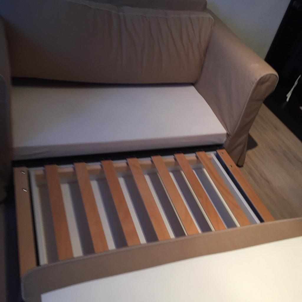 Ausziehbare Couch in 7202 Gemeinde Bad Sauerbrunn für 25,00 € zum
