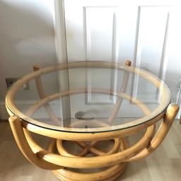 A classic vintage coffee table. 

Glass diameter 75 cm. Table diameter 83 cm. Height 47 cm.

The table has been used and the glass has a few scratches, but it is a good piece of glass.