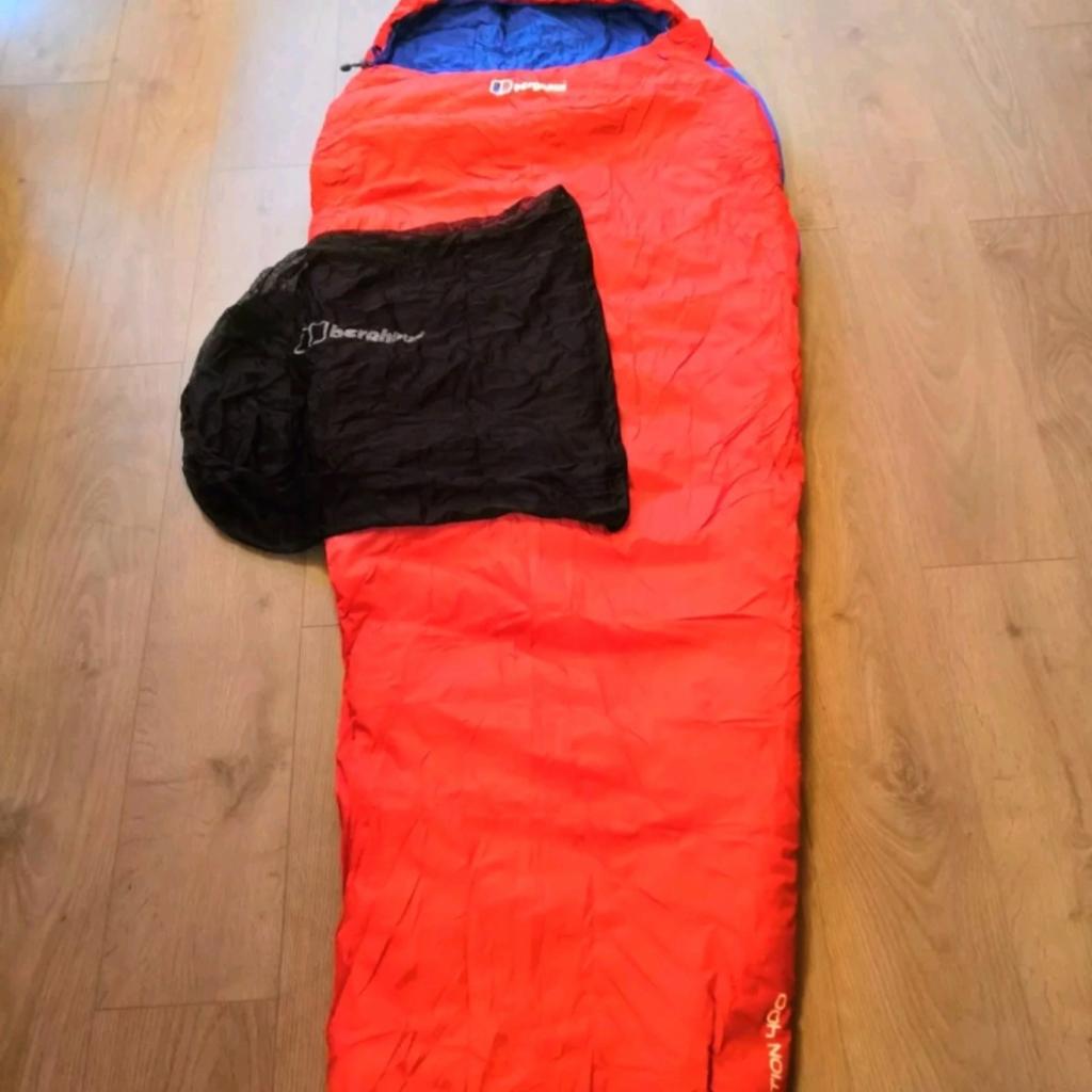 Berghaus clearance elevation 400