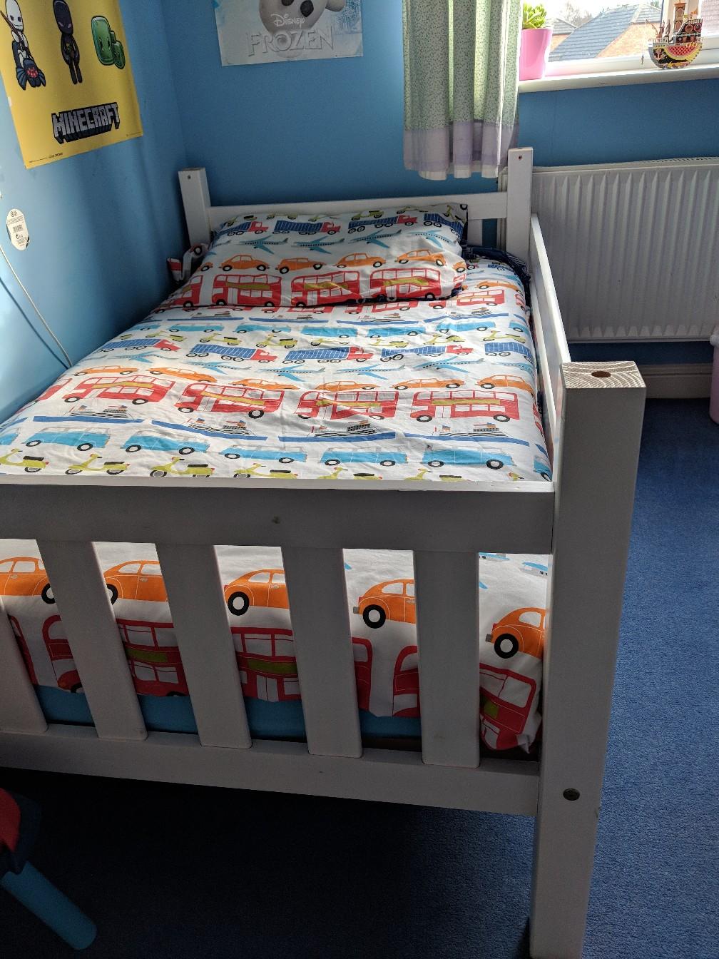 kids bed + mattress in Newark and Sherwood for £15.00 for sale Shpock