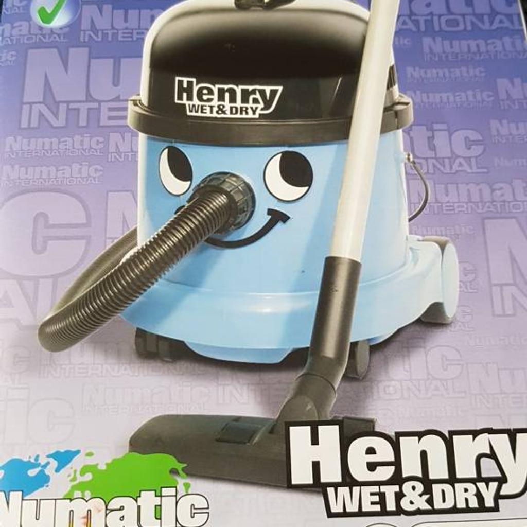 Henry Wet & Dry Cylinder Vacuum Cleaner HWD 3 in B27 Birmingham for £90