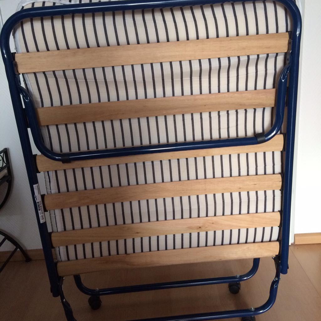 IKEA Gästebett mit Matratze, klappbar in 16321 Bernau für 14,00 € zum Verkauf