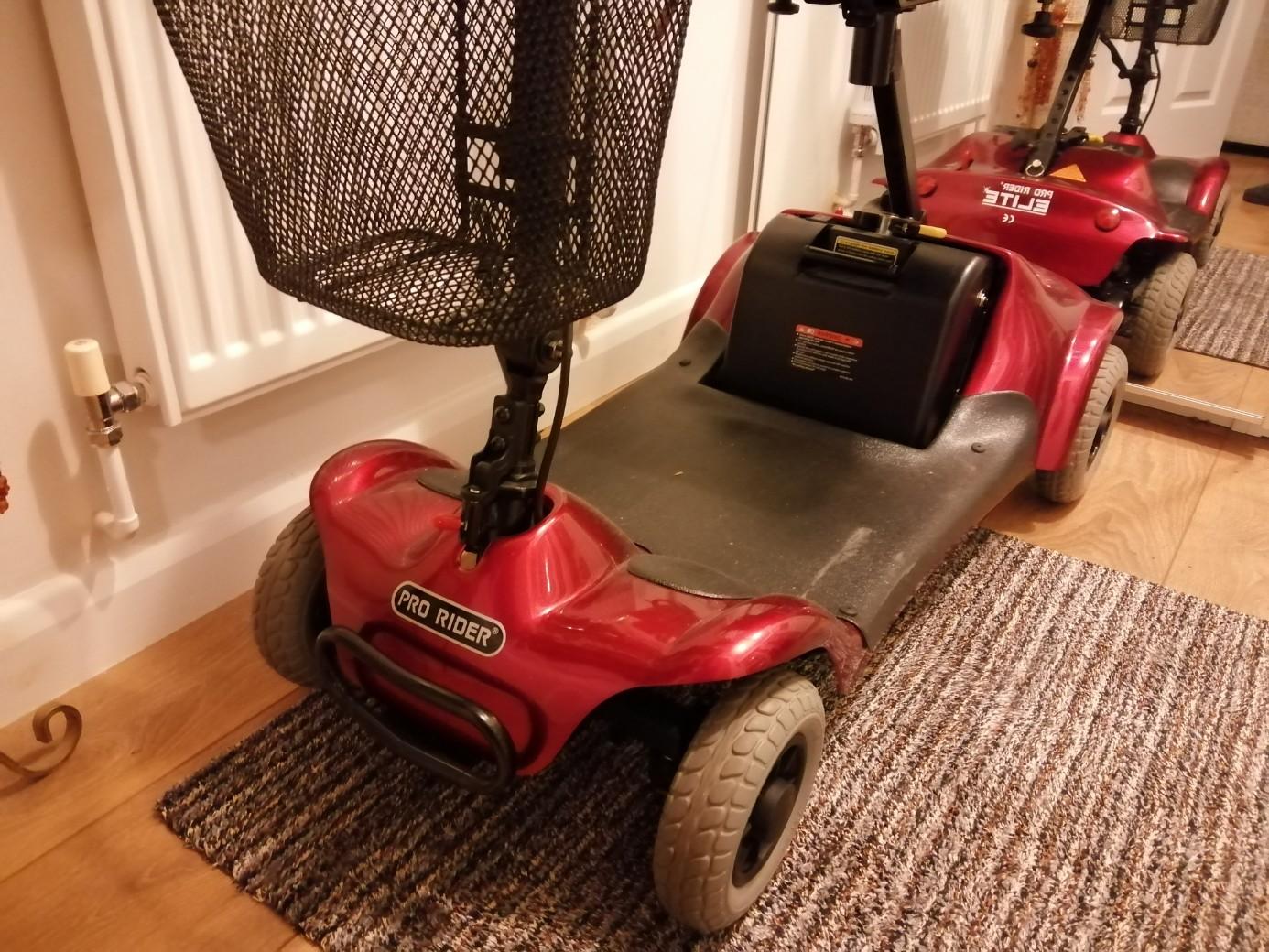 Pro Rider Elite Red Mobility Scooter in NN3 Northampton for £380.00 for