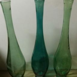 3 teal tall Vases
From next
all measure 19 Inchs in height
in excellent condition
would prefer pick up