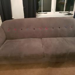 Great condition

sofa 300 x 95 x 90 cm

cuddle chair 135 x 95 x 90 cm

single chair 99 x 95 x 90 cm

will separate 

collection only

any questions please ask