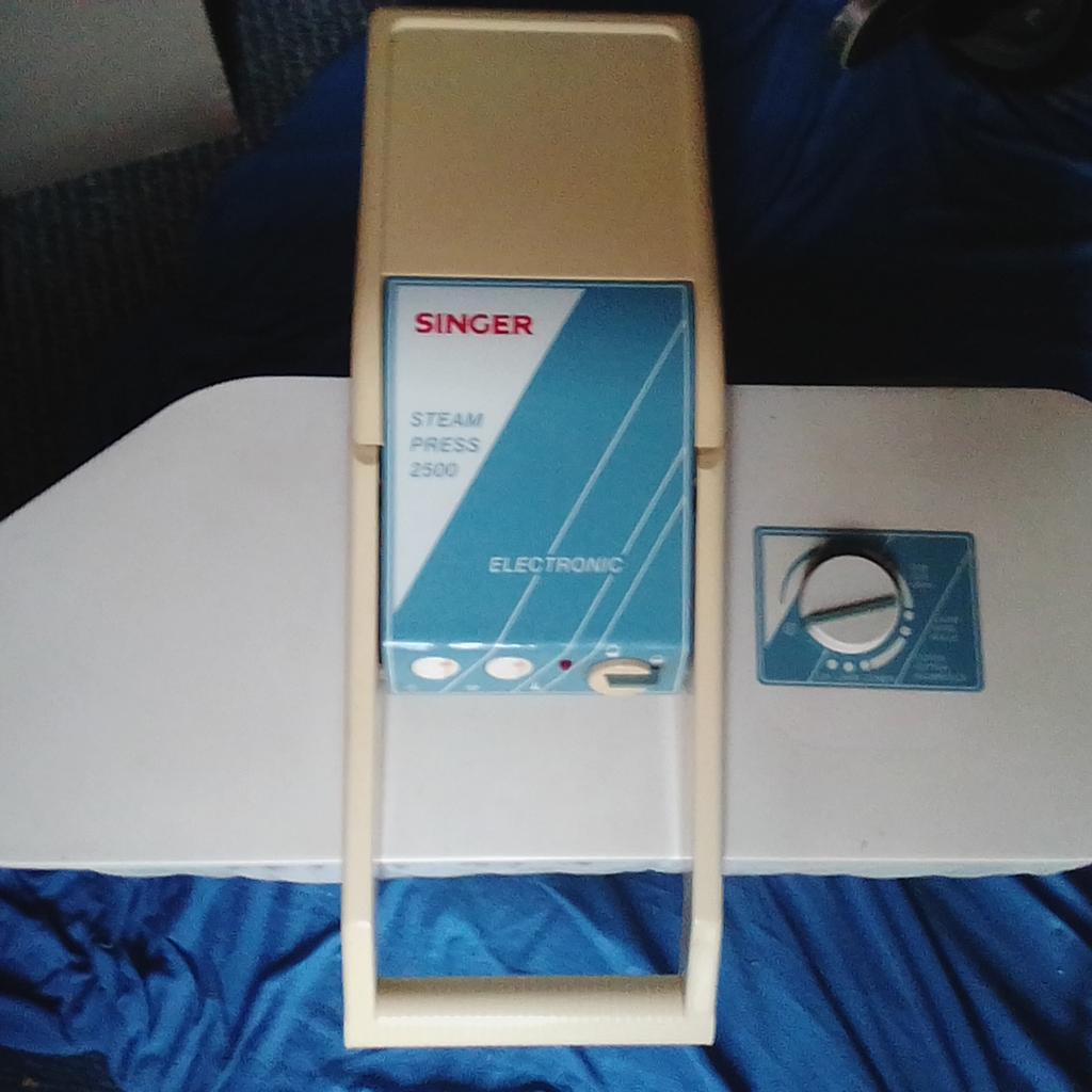 SINGER STEAM IRON PRESS in ME1 Rochester for 50.00 for sale Shpock