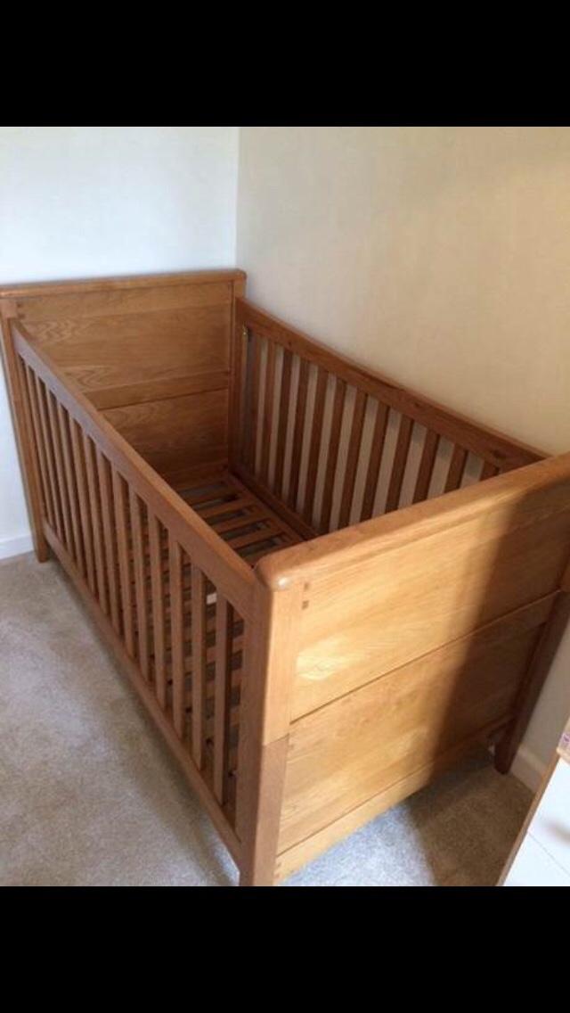 Mamas and papas 2025 newhampton cot bed