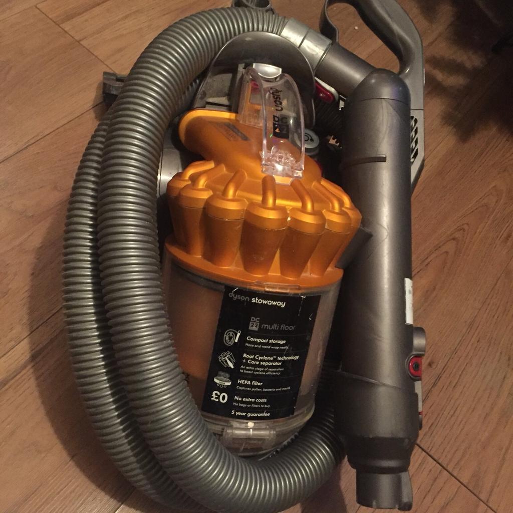 Dyson Cylinder hoover in NN14 Kettering for £60.00 for sale Shpock