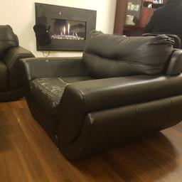 Black sofa
3 seat
+
2 seat
collection only
LS8 