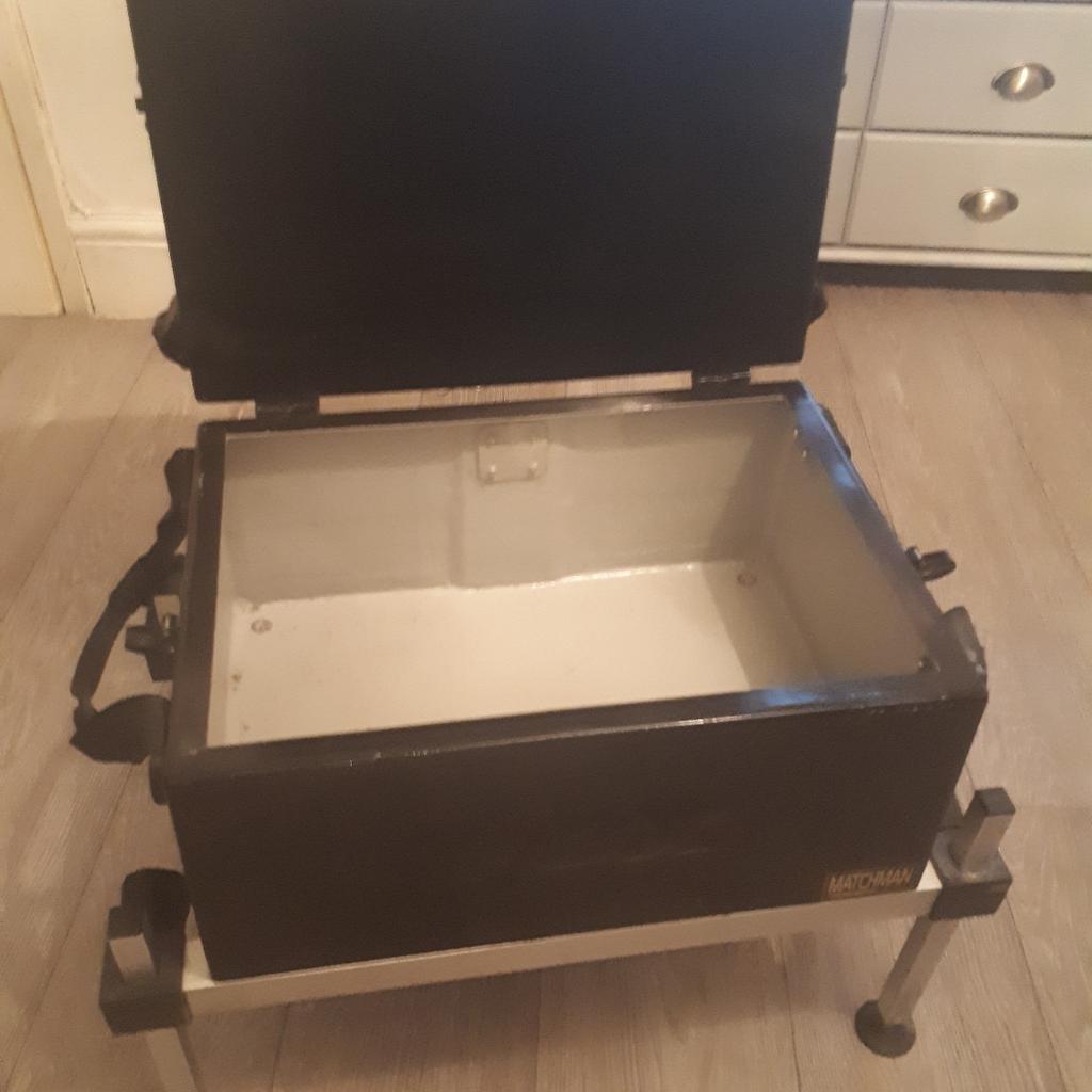 fox matchman fishing seat box in L11 Liverpool for £25.00 for sale
