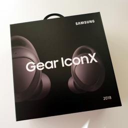 Gear IconX Samsung
trådlös hörlurar

1 månad gammal!

4 GB intern minne
har bara prova 2-3 gånger.

Hörlurarna passar inte i mina öron!
Original förpackning finns kvar!