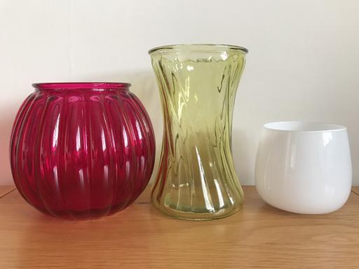 Buy & Sell Kent Maidstone - Photos for * Glass vases *