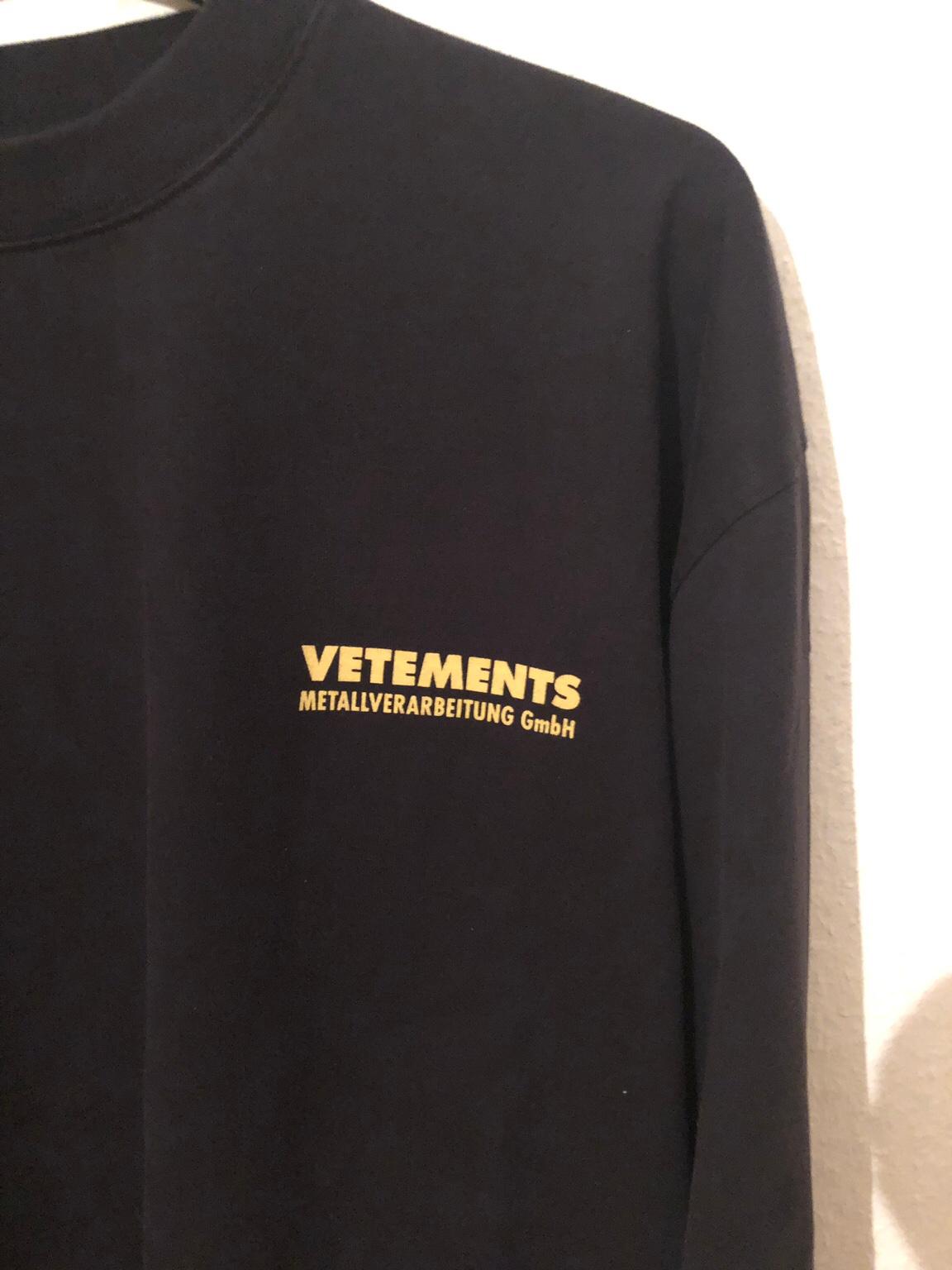 Vetements Longsleeve Metallverarbeitung GmbH in 37115 Duderstadt für 210,00  € zum Verkauf | Shpock DE