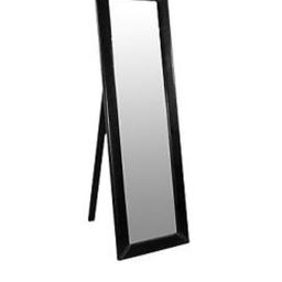 Freestanding leather full length mirror
Good condition
Collection only