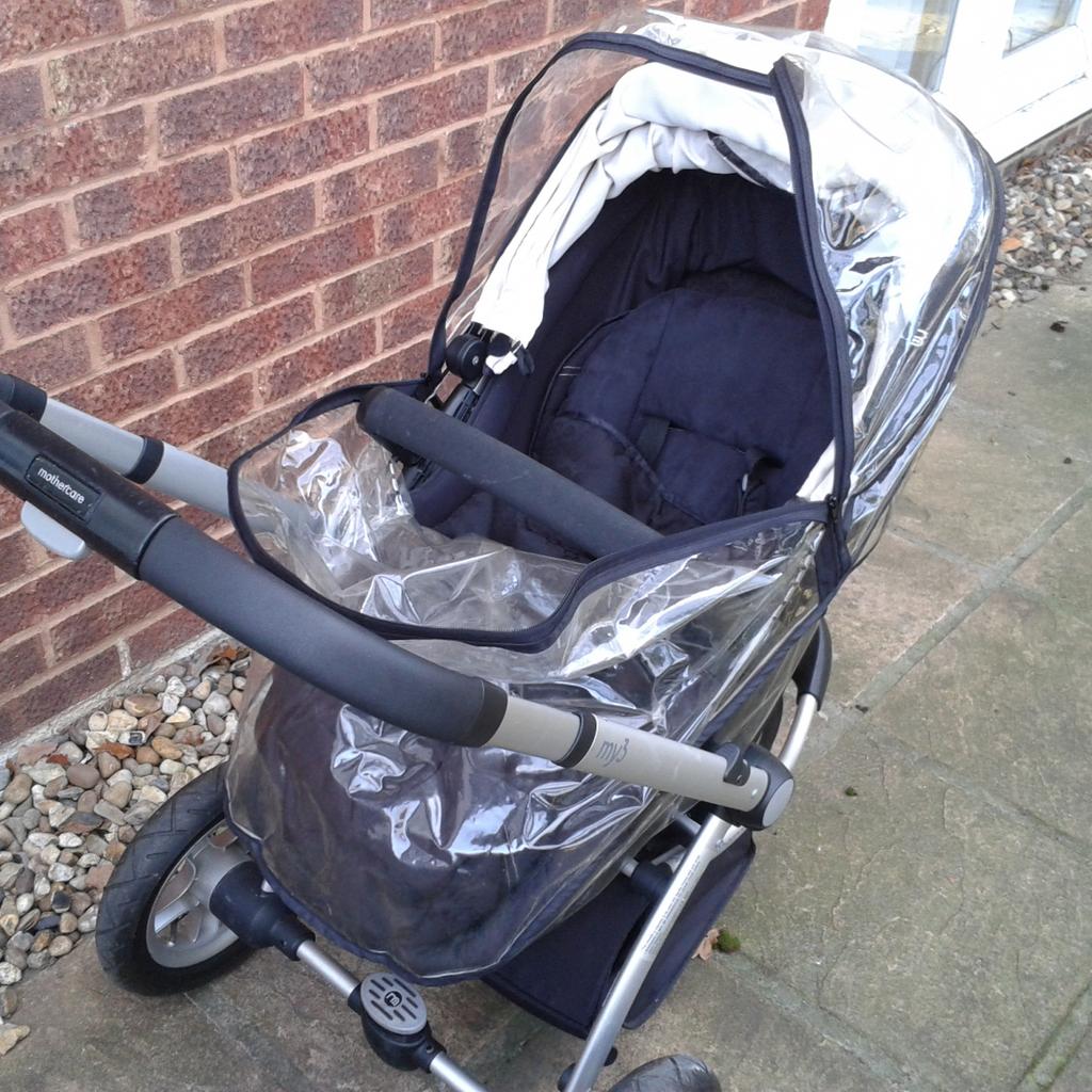 Mothercare my3 outlet pushchair