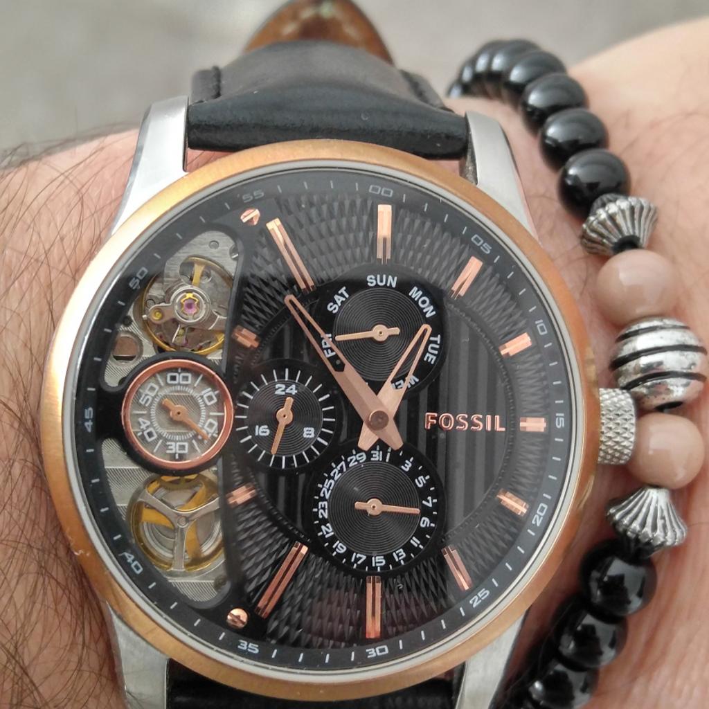 Fossil best sale me 1099