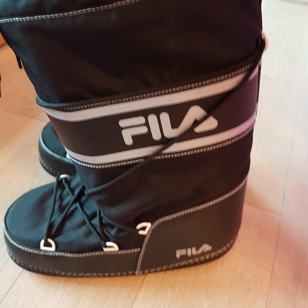 Moon Boot Fila uomo 43 44 doposci scarponi in 30024 Musile di Piave für €  20,00 zum Verkauf