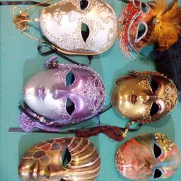 vendo maschere di carnevale molto belle euro 12 luna trattabili