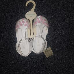 brand new with tags monsoon baby shoes paid 15£