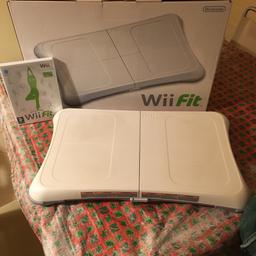 Vendo balance board X la Wii. Tenuta in ottimo stato.
Completa di scatola e gioco.
Prezzo 15 € con possibilità di spedizione a 10€.