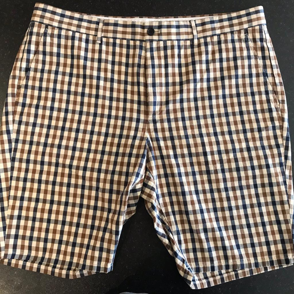 Aquascutum best sale chino shorts