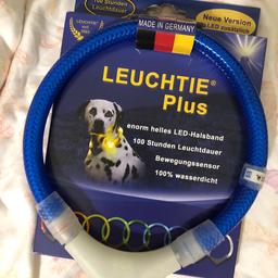 Leider ist das LED Leuchthalsband mit nachtleuchtendem Batterieteil meinem Hund viel zu groß, daher verkaufe ich es :-)
Größe 45 (Kopfumfang!)
NEU & unbenutzt, Batterien sind voll

- Bei Fragen & Interesse gerne anschreiben! :-)