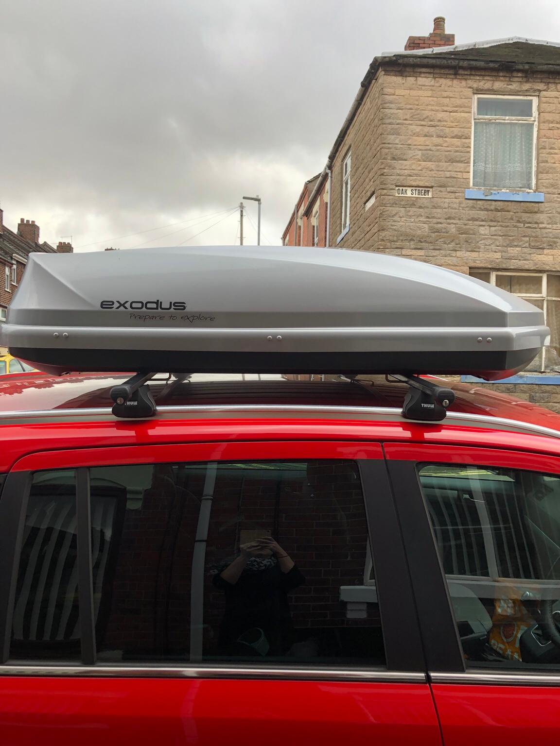 Exodus roof box Thule roof bars and foot pac in ST1 Trent for