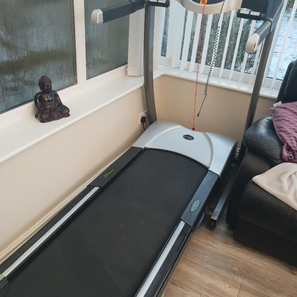 treadmill - motorised incline in NE62 Post für 150,00 £ zum Verkauf ...