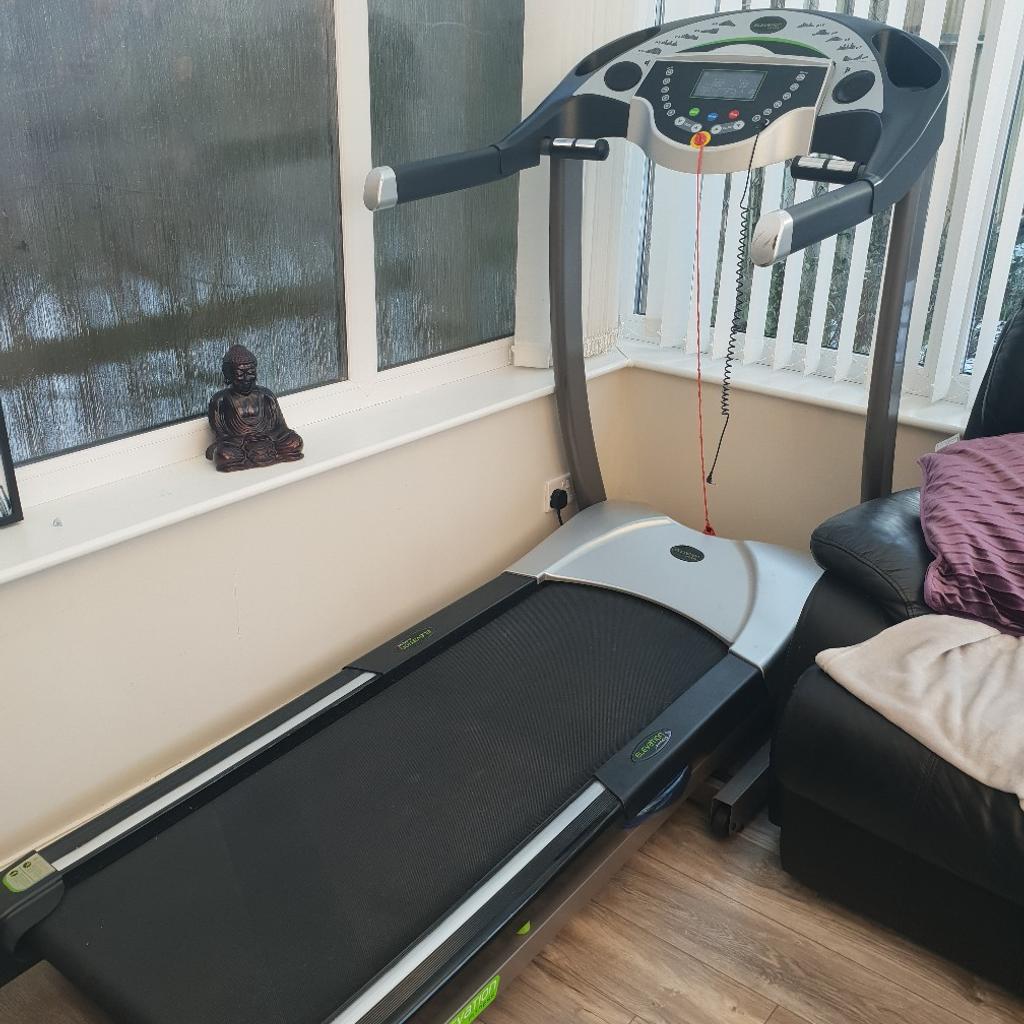 treadmill - motorised incline in NE62 Post für 150,00 £ zum Verkauf ...