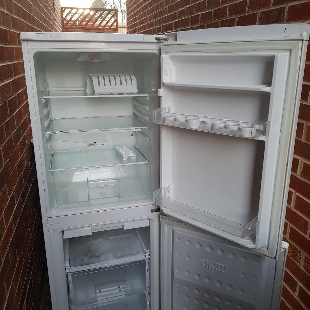 Beko fridge freezer in WS10 Walsall für 40,00 £ zum Verkauf Shpock DE