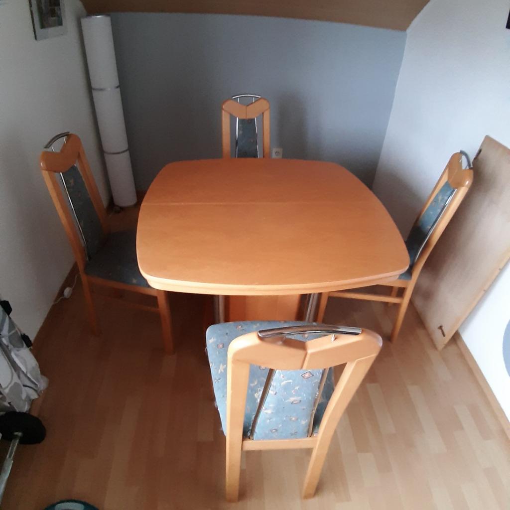 Esstisch mit Stühlen zu verschenken in 32469 Petershagen für gratis zum Verkauf