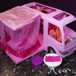 Vendo per inutilizzo, splendido camper originale di Barbie, con molti accessori interni, suoni funzionanti, tutto ben tenuto.
Spedizione accettata a vs spese.
accetto tutti i tipi di pagamento.