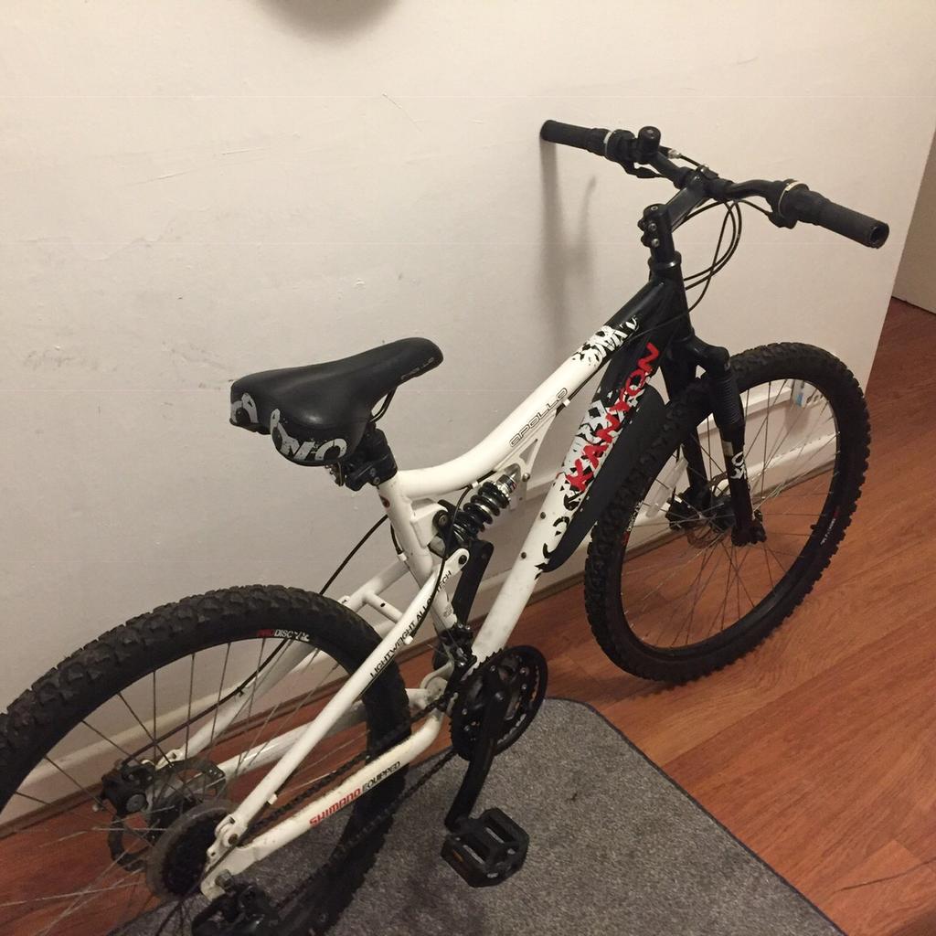 APOLLO KANYON MOUNTAIN BIKE in B23 Birmingham for 40.00 for sale