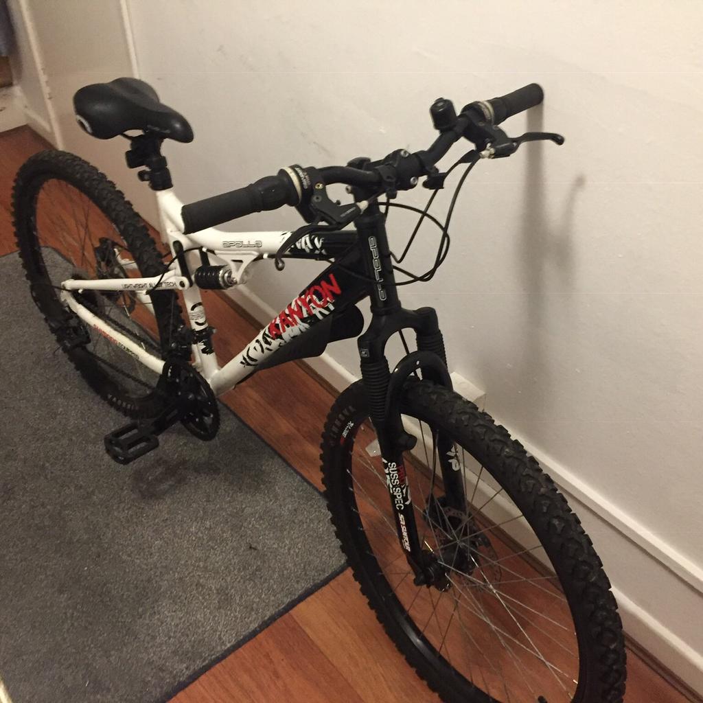 Apollo kanyon 2025 mountain bike