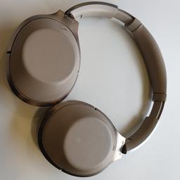 Used for 6 months but in great condition with no damage or issues. These are the best pair I've had, selling them because I received a new pair for Christmas! I have the original carrying case and wires.