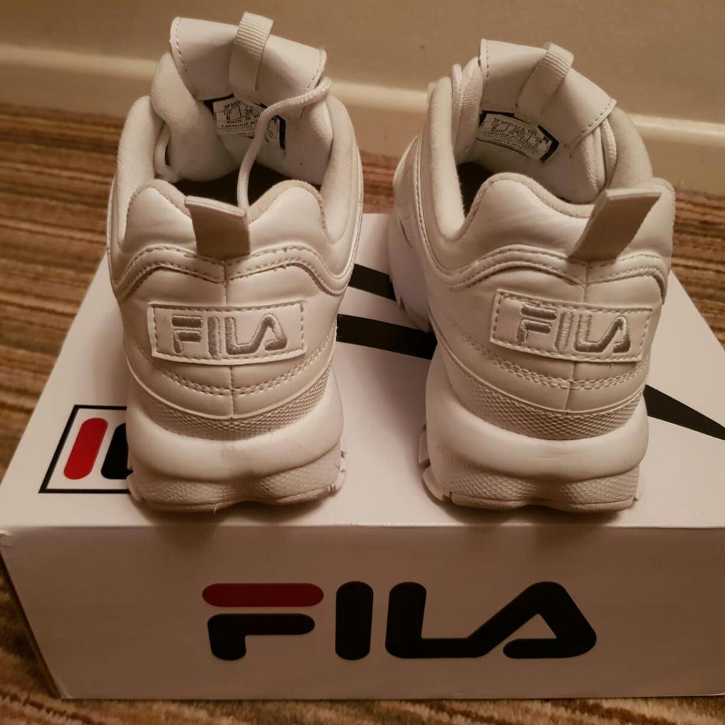 Fake vs real fila disruptor deals 2