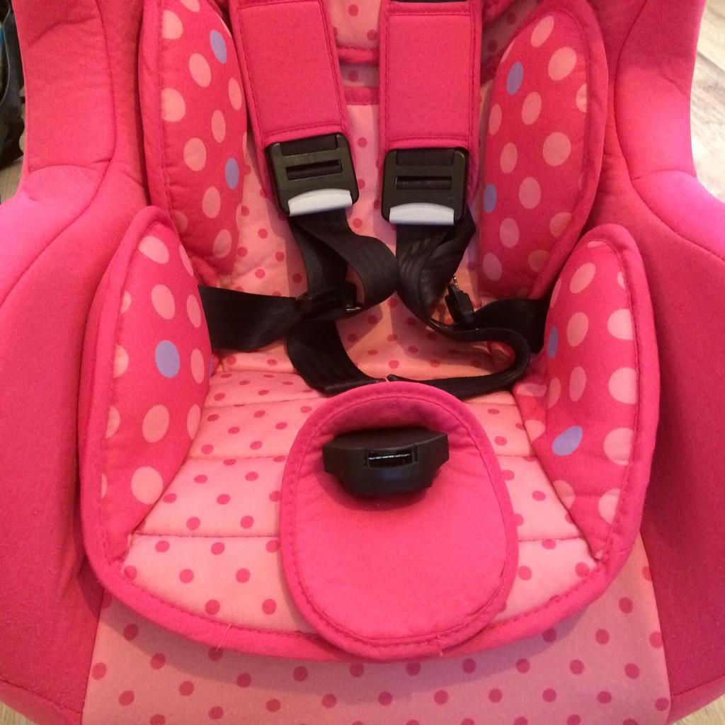 Group 0 1 baby car seat Nania pink hippo in CO9 Braintree f r 25