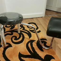 Black Adjustable Manicure Pedicure Leg Rest Stool Chair Salon Station New...The footrest can be adjusted for far or near from the seat depending on your demands. Distance adjustable between master chair and foot cushion. Adjustable distance between master chair and foot cushion 77-92 cm." item New never used....price negotiable.