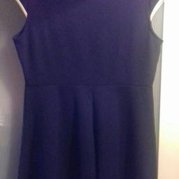 Gorgeous skater dress, new with tags. Never been worn.