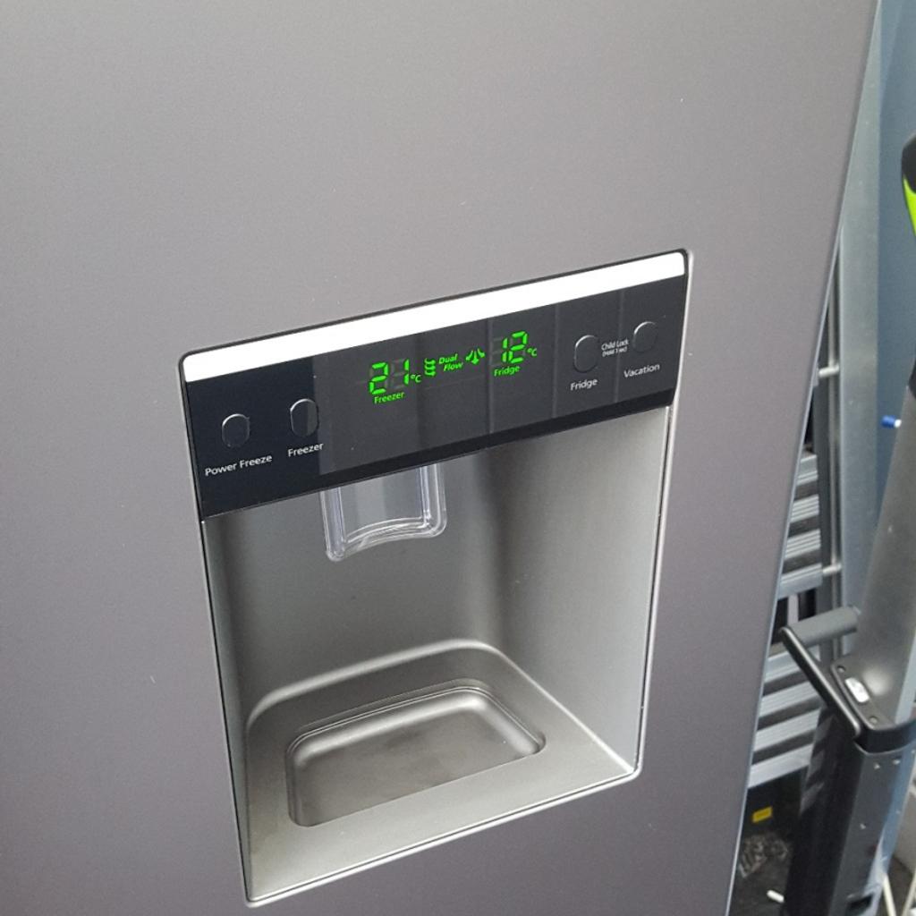Samsung large American fridge freezer in B36 Solihull für £ 150,00 zum