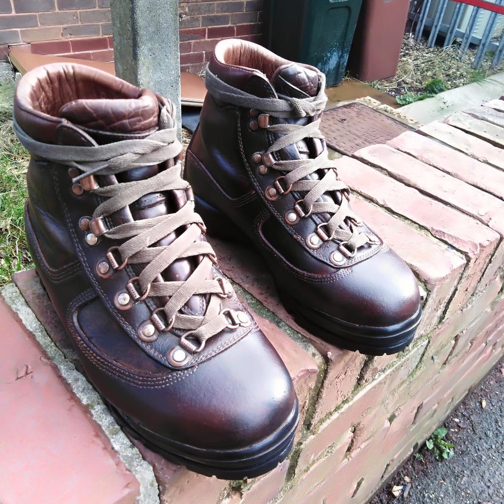 Scarpa Asolo TV walking boot 5 EU 38 RESOLED in S70 Barnsley for