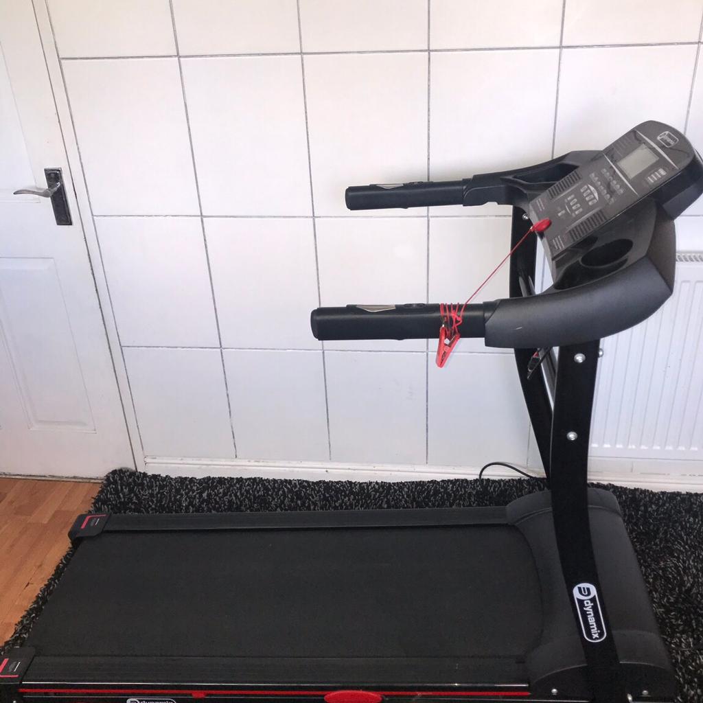 Dynamix t200d discount foldable motorised treadmill