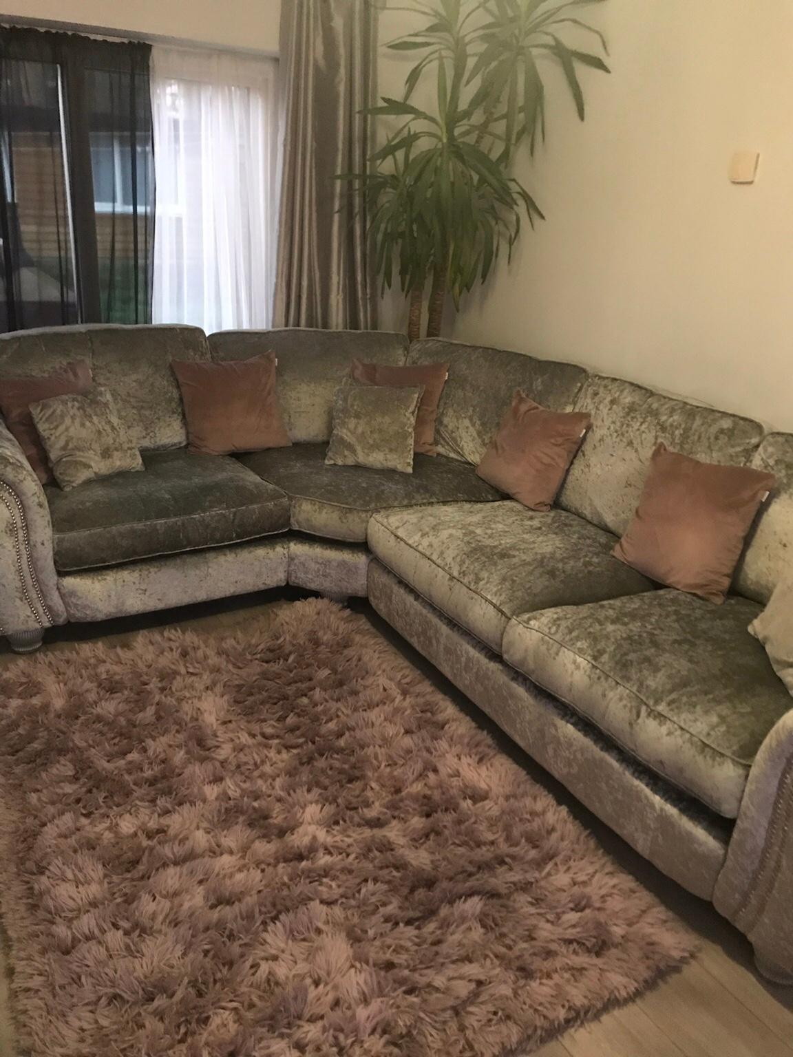 Large scs corner sofa in GU15 Heath for £600.00 for sale Shpock