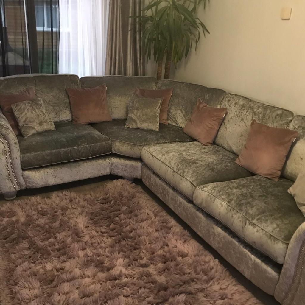 Large scs corner sofa in GU15 Heath for £600.00 for sale Shpock