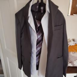 Age 8 .Grey .Trousers  shirt jacket tie and waistcoat. Pick up only Ts3