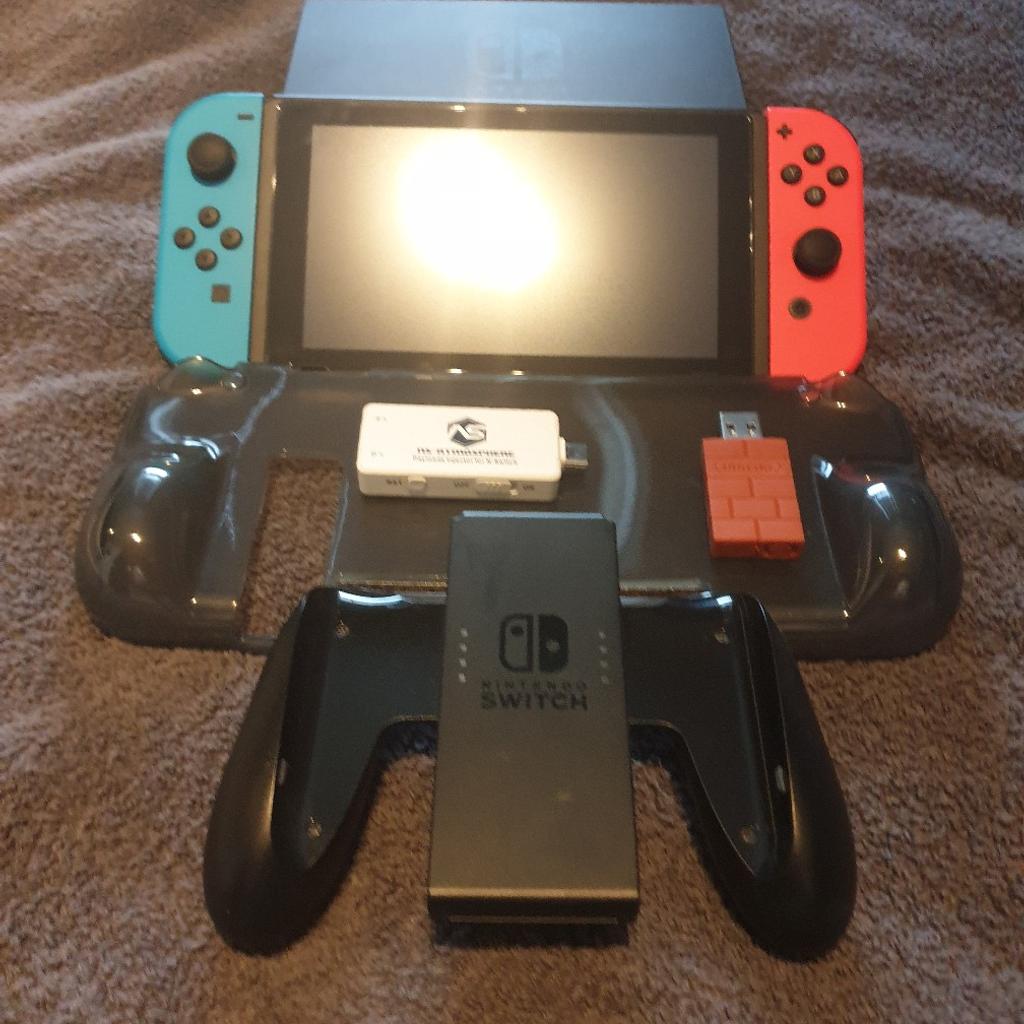 Rare Modded Nintendo switch with 9 games in N1 London für 350,00 £ zum ...