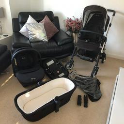 Silver Cross Wayfarer Full Travel System Black With Simplicity Car Seat And ISOFIX. 

Very good condition 

No rips or tears, from a smoke and pet free home 

Collection only due to size 

Benfleet, Essex