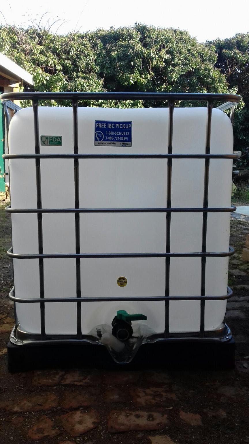 Wassertank Regentonne 1000l Tank in 2152 Gemeinde Gnadendorf for €50.00