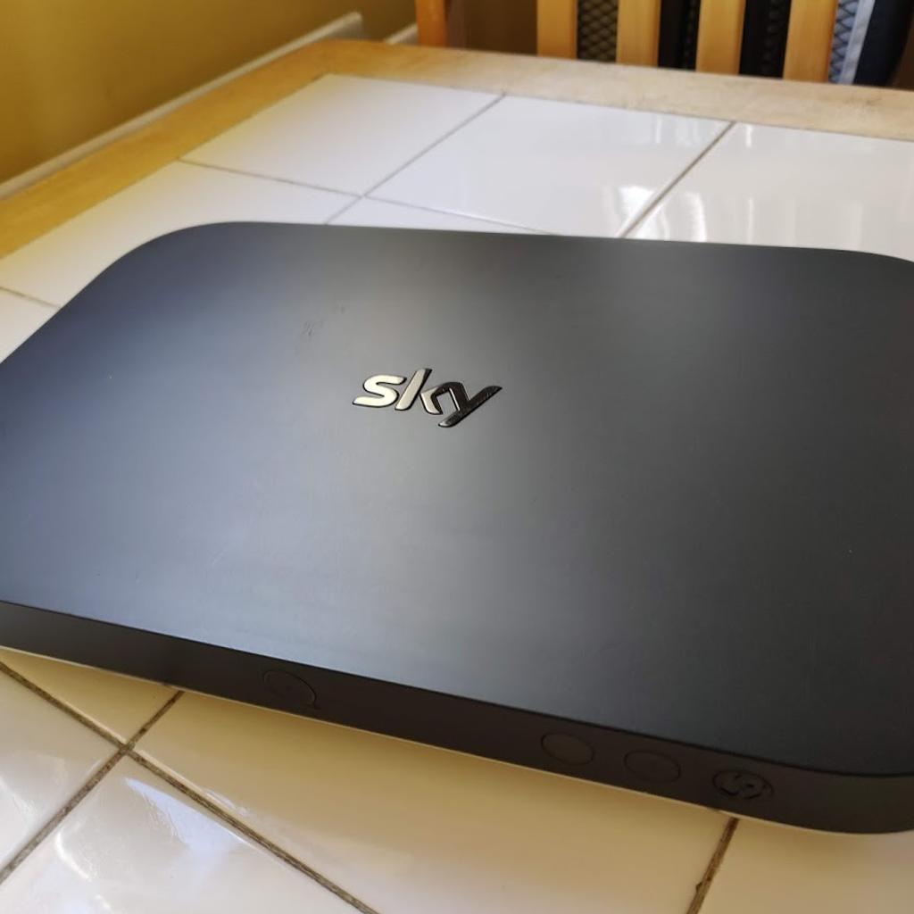 Sky Q 2TB Box with remote and power lead in BL5 Westhoughton for £65.00 ...