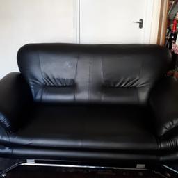 sofas 3+2 seat and it's good condition